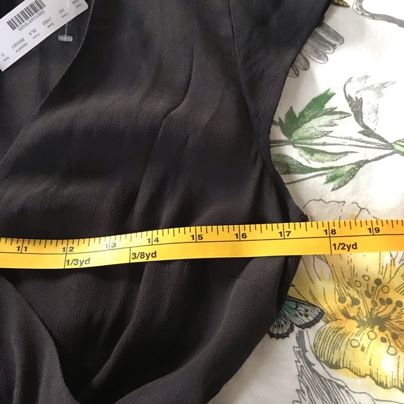 J. CREW NWT faux-wrap mini dress. Black, size 0 - Picture 7 of 8